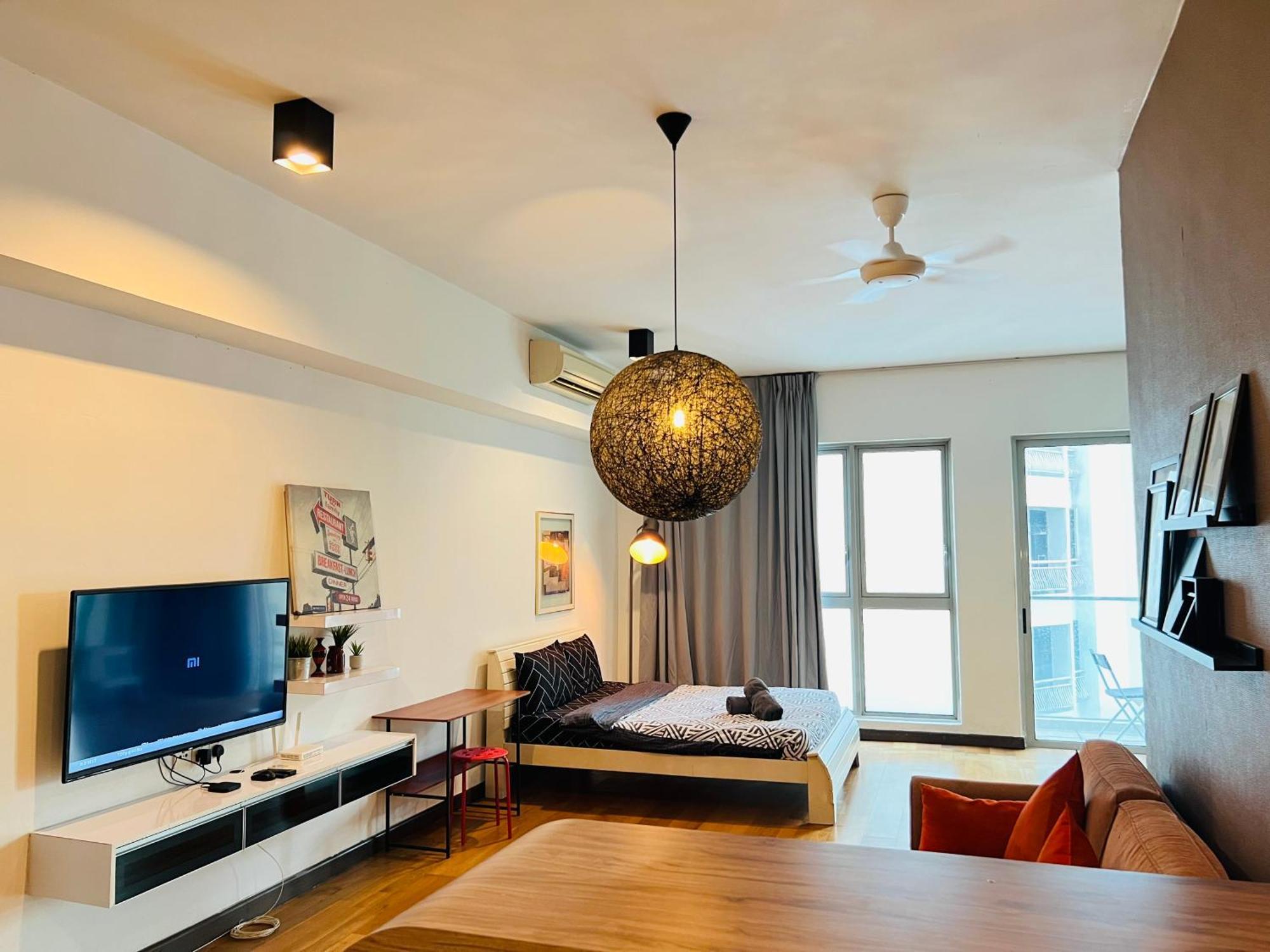 Regalia Suites & Residence By Enjoy Your Stay Куала-Лумпур Экстерьер фото