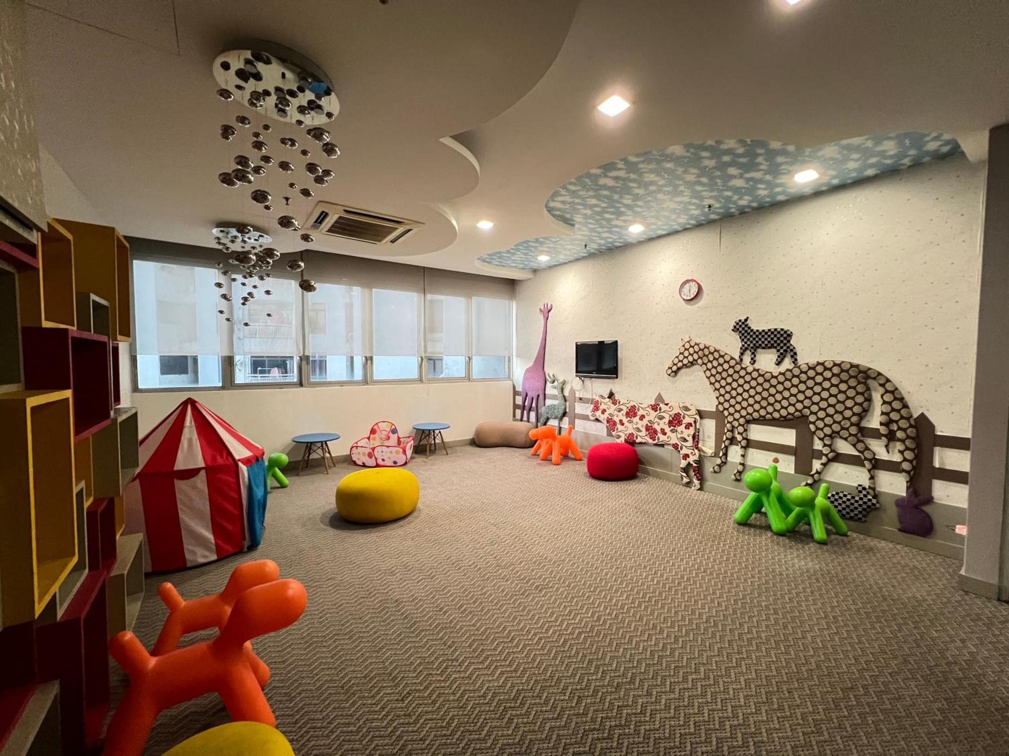 Regalia Suites & Residence By Enjoy Your Stay Куала-Лумпур Экстерьер фото